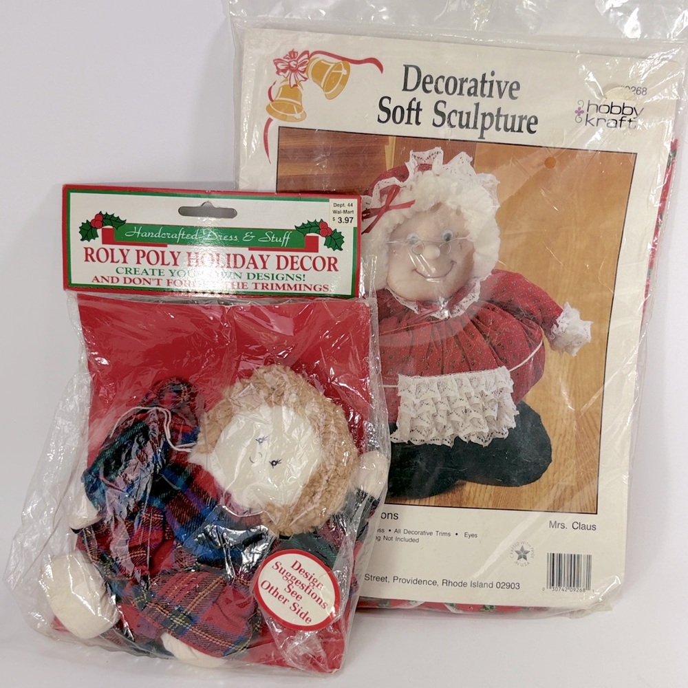Christmas Soft Craft Toy Kit Holiday Decor Mrs Claus Decorations Lot of 2